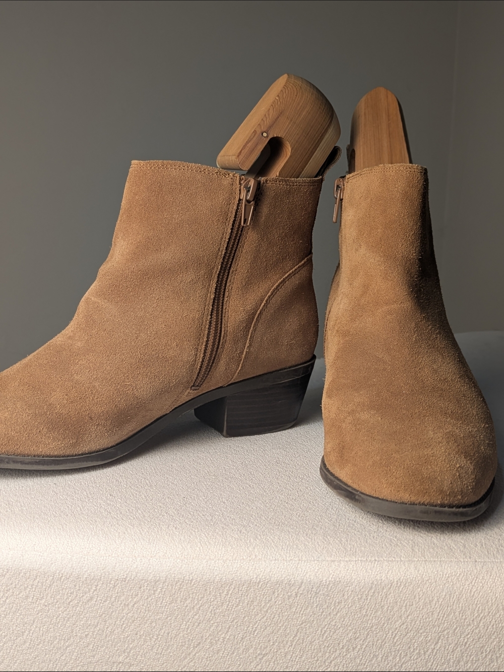 Vionic Roseland Ankle boot Side Zipper Practical Essential Everyday Quiet Luxury